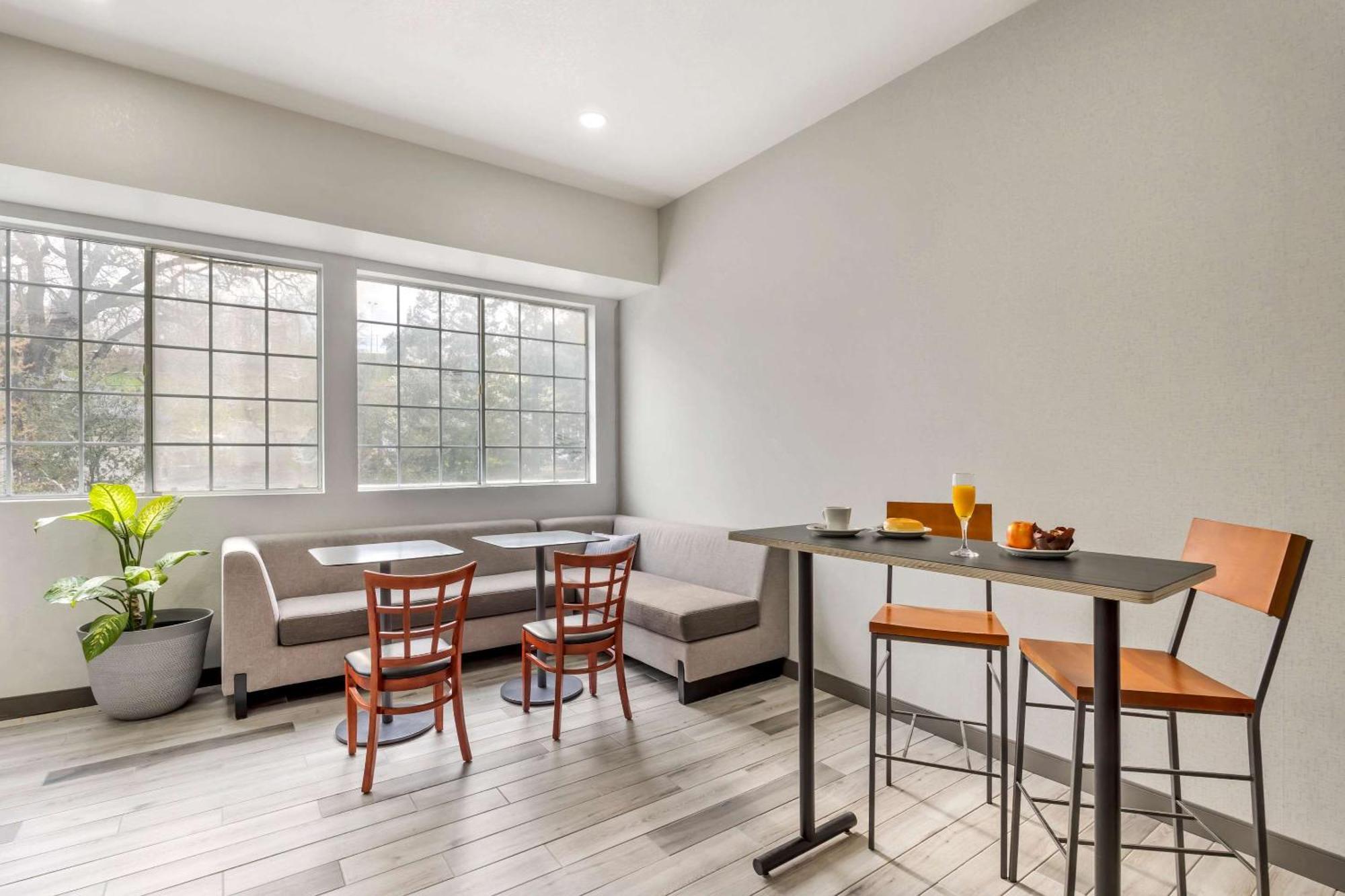 Kiota Inn & Event Center Sutter Creek, Ascend Hotel Collection ภายนอก รูปภาพ